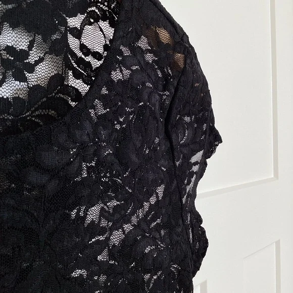 Anthropologie Crewneck Short-Sleeve Top Black Lace Tee NEW Small - Picture 7 of 15